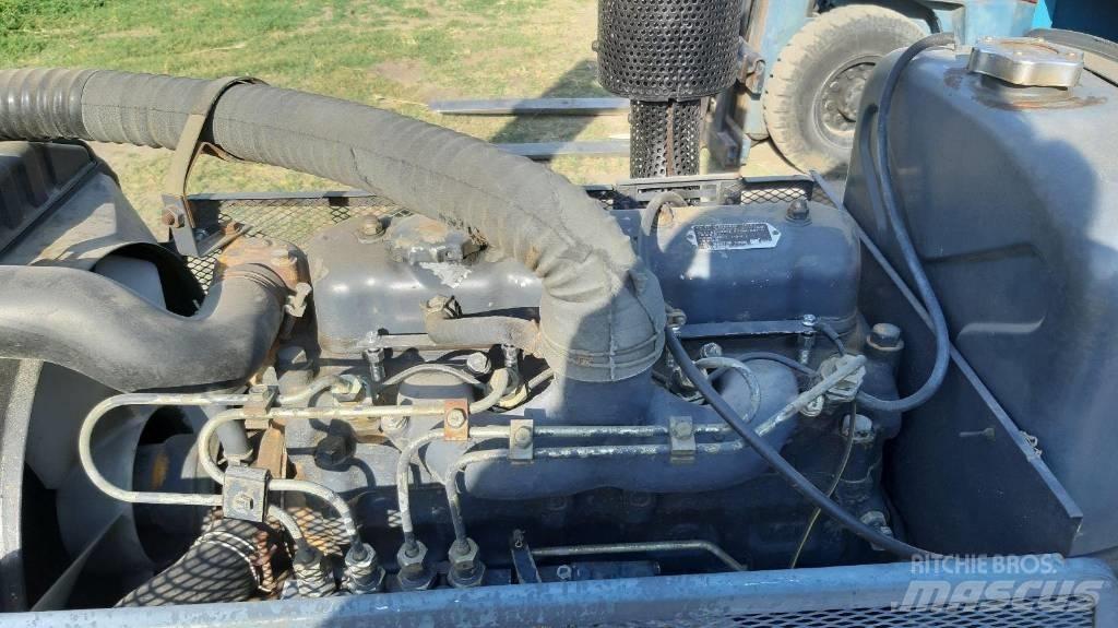 Mitsubishi 3250 曳引機