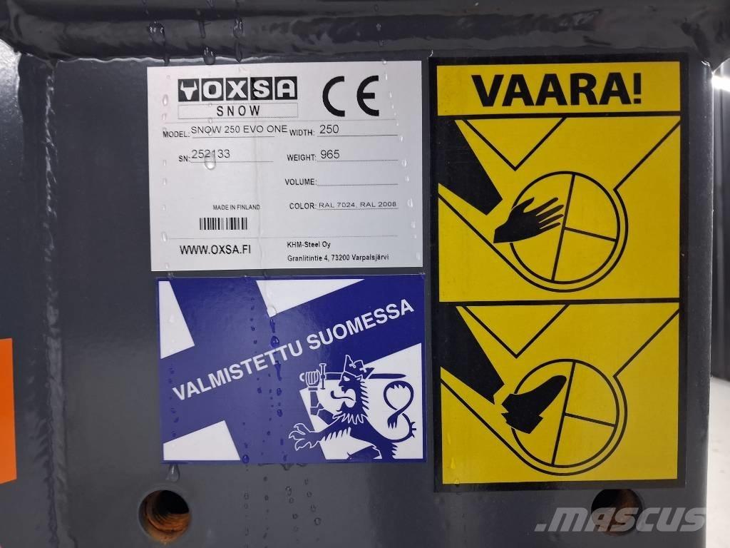 Oxsa EVO 250 One 掃雪機