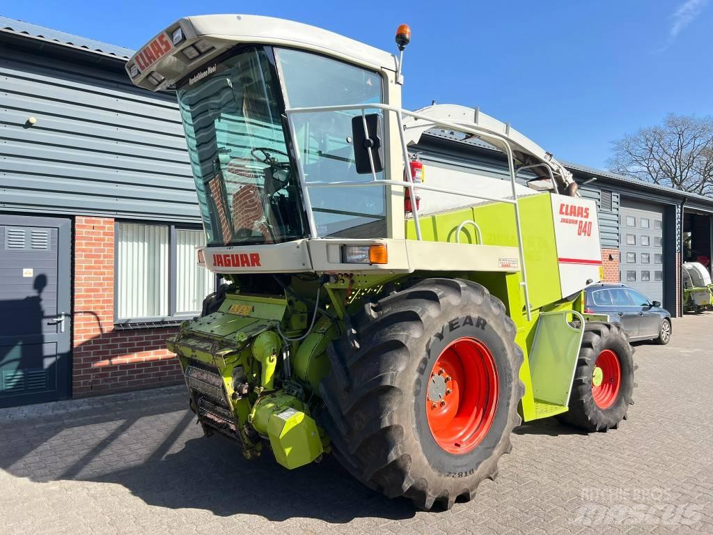 CLAAS Jaguar 840 自走式飼料採集機