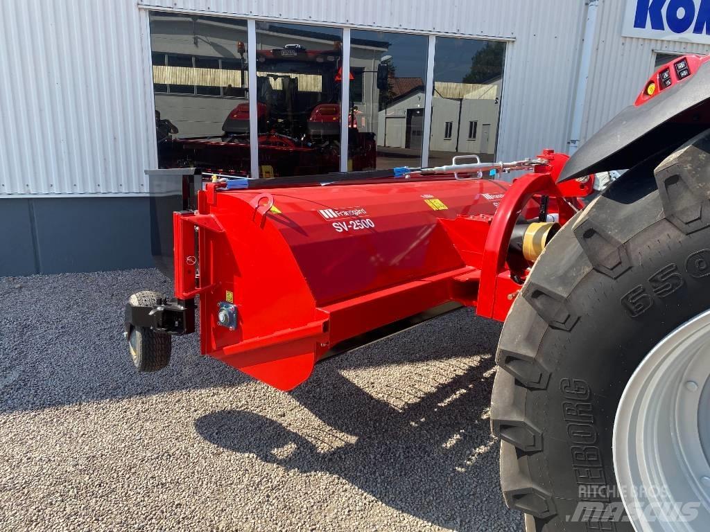 Fransgård SV 2500 耙與翻草機