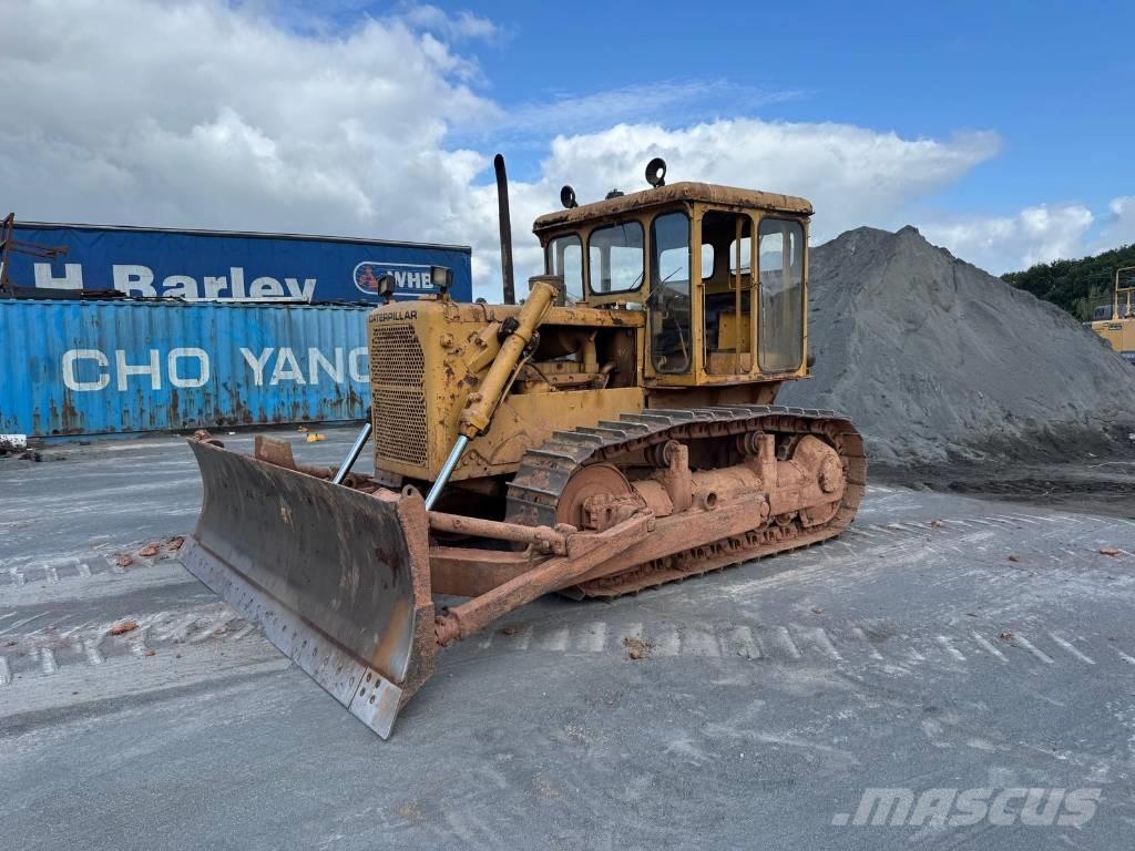 CAT D 6 C 履帶推土機