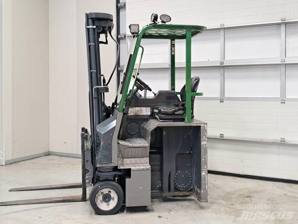 Combilift CBE2500 電動堆高機