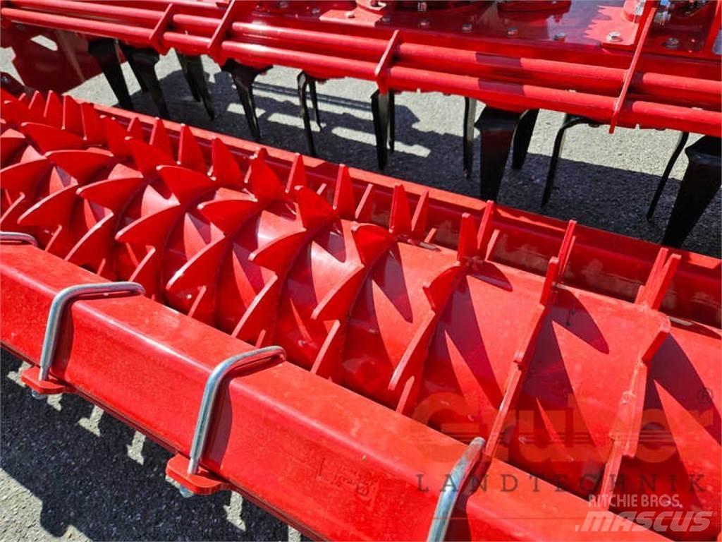 Rotoland PKI 3011 動力耙和旋轉式耕耘機