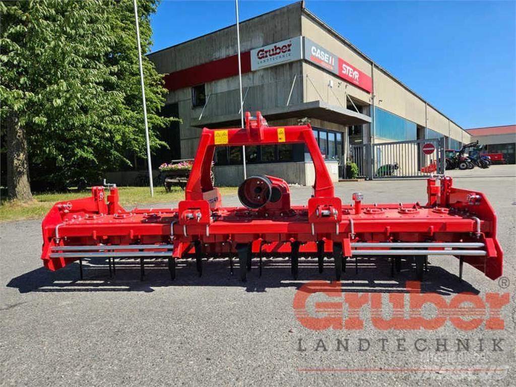 Rotoland PKI 3011 動力耙和旋轉式耕耘機