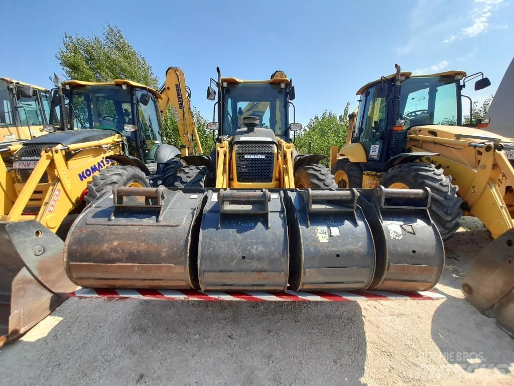 Komatsu WB97S-8 反鏟裝載機