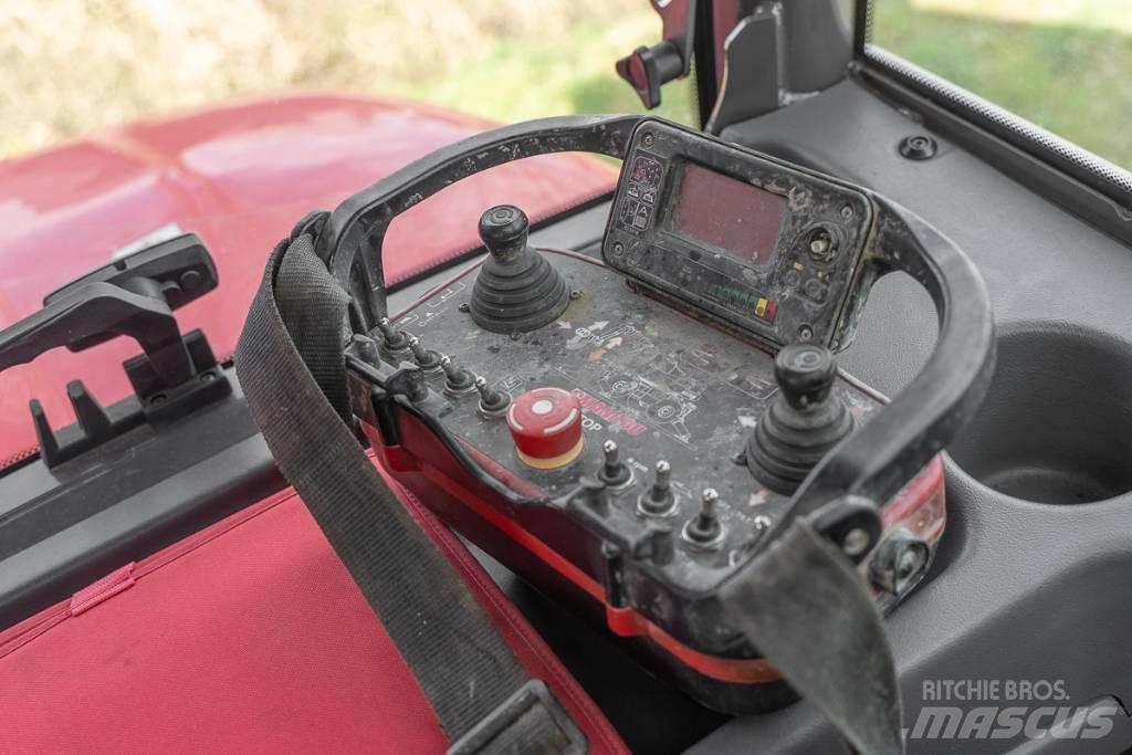 Manitou MRT 2550 伸縮臂操作車