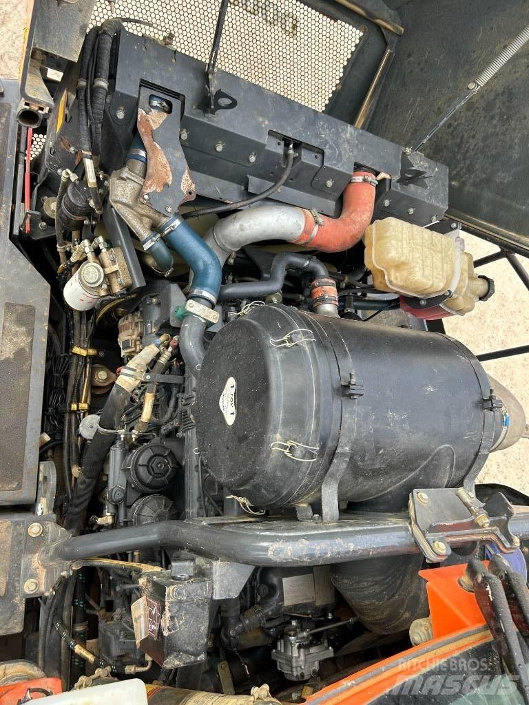 Doosan DA30 鉸接式起吊車