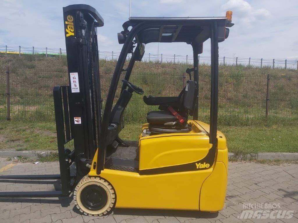 Yale ERP15VT 電動堆高機