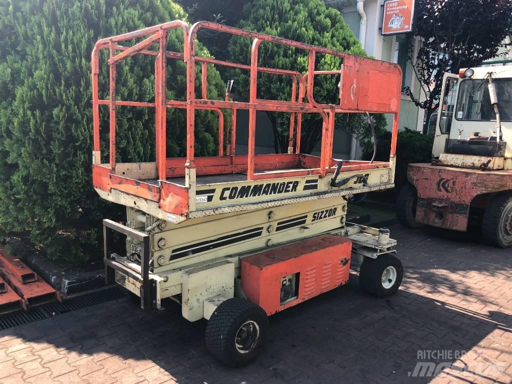 JLG CM2558    V-3343 垂直升降工作台