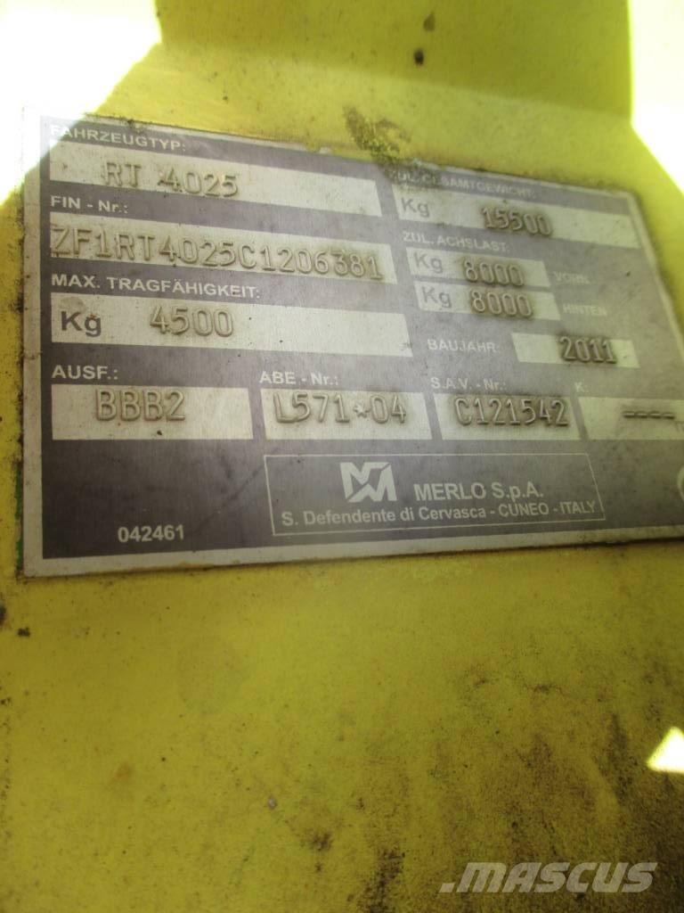 Merlo Roto 45.21 伸縮臂操作車