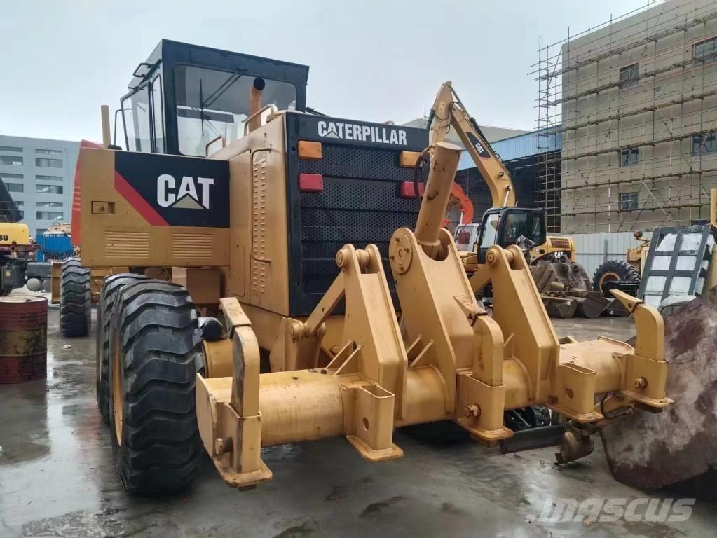 CAT 140 H 平土機