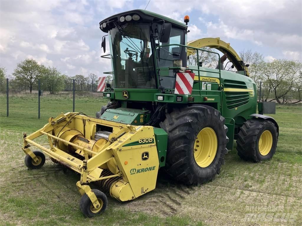John Deere 7380 自走式飼料採集機