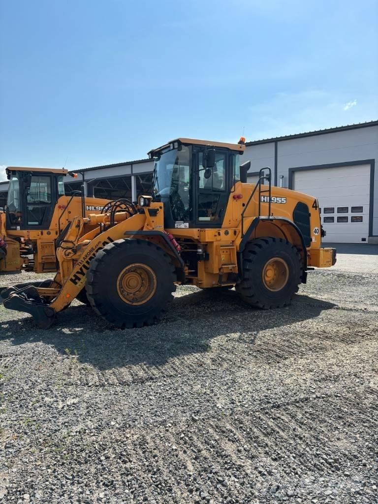 Hyundai HL955 輪胎式裝載機