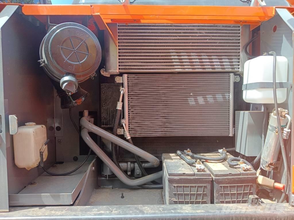 Hitachi ZX130LC 履帶式 挖土機/掘鑿機/挖掘機