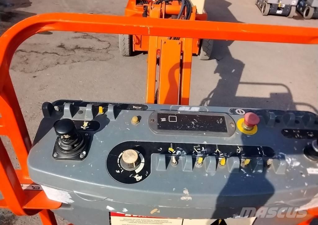 JLG E 400 AJP 曲臂高空作業車