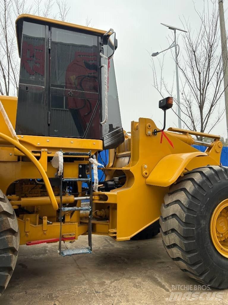 CAT 966 H 輪胎式裝載機