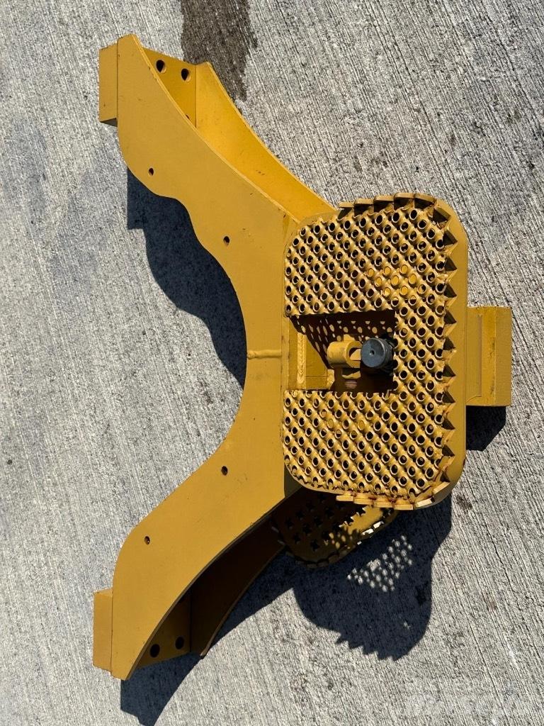 CAT D6N Drawbar 其他組件