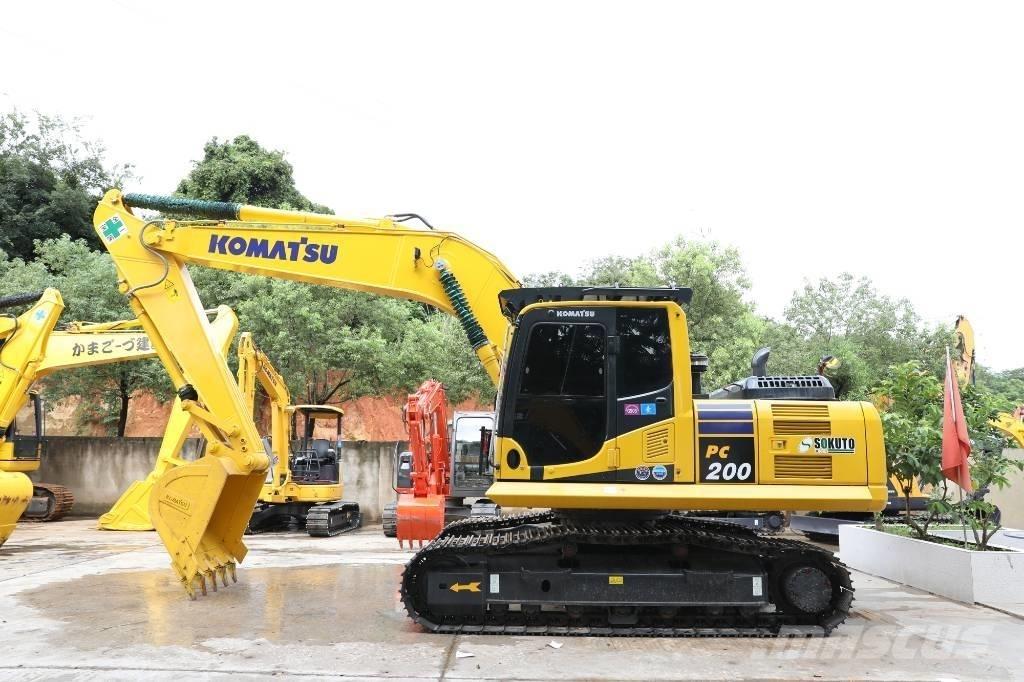 Komatsu PC 200-8 小型挖土機/掘鑿機<7t(小型挖掘機)