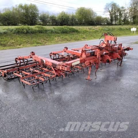 Krone 6M 田間拖曳