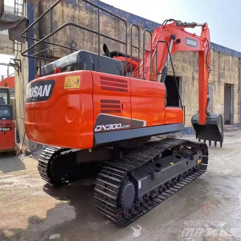 Doosan DX 300 LC-9C 履帶式 挖土機/掘鑿機/挖掘機