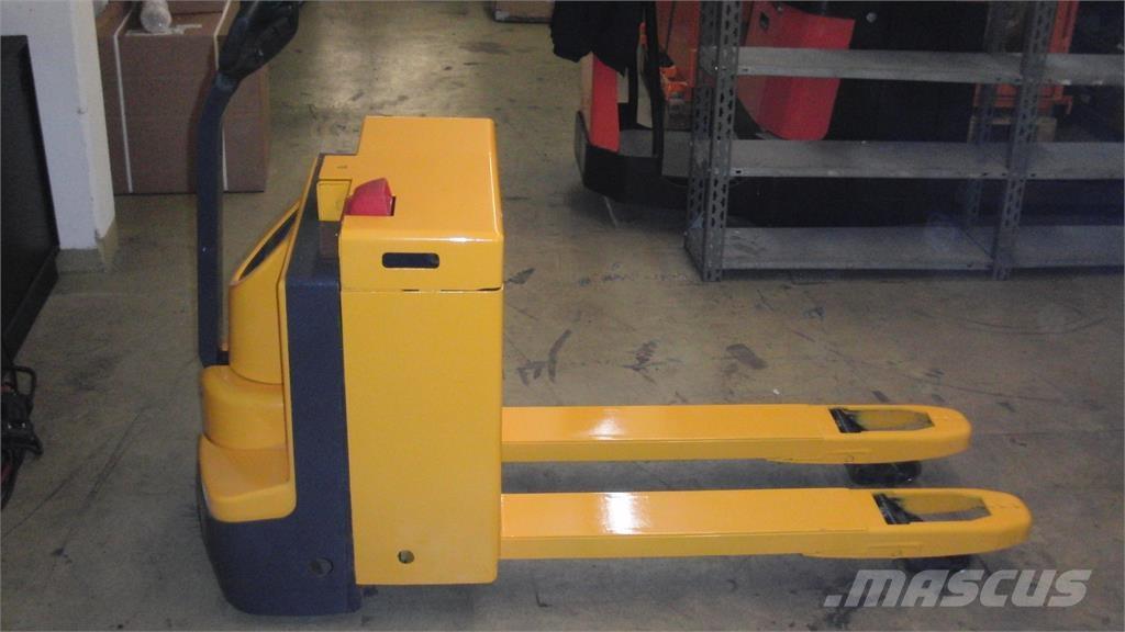 Jungheinrich ELE16 行走控制式堆積機