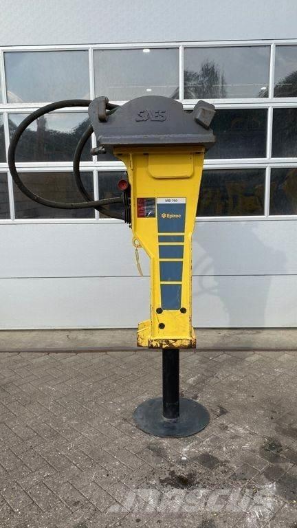 Epiroc MB750 鐵鎚/碎石機