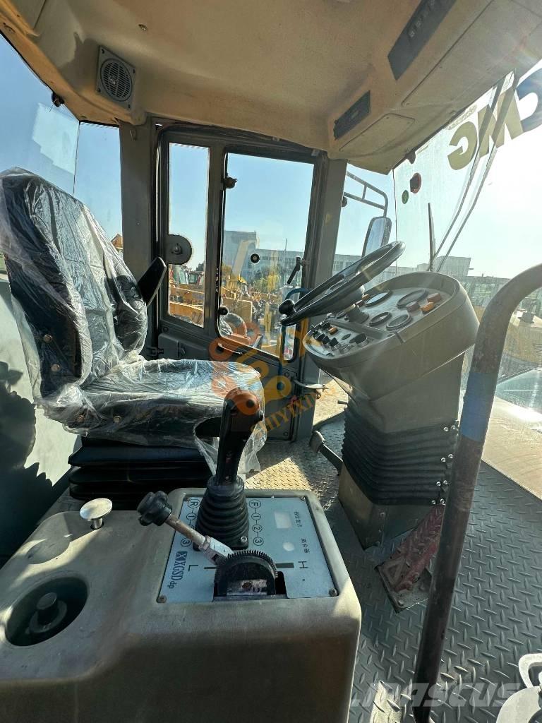 XCMG XS 203 J 單輪滾壓機