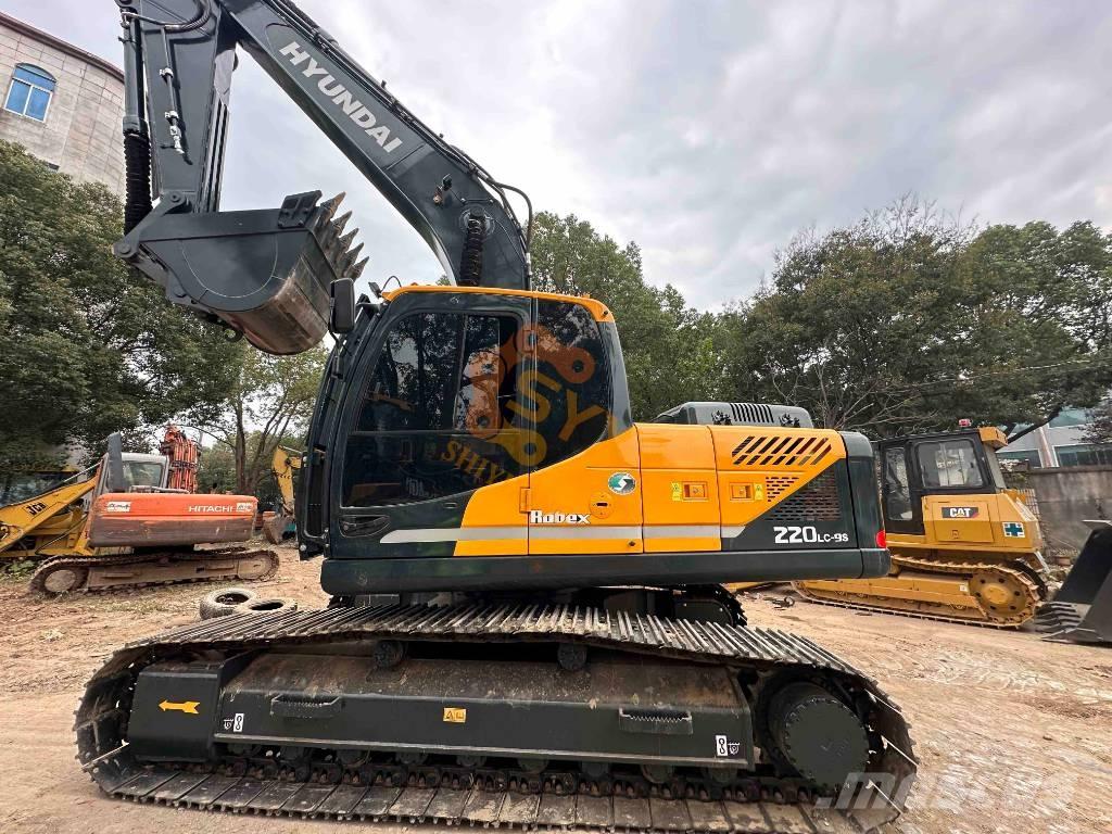 Hyundai Robex 220-9 履帶式 挖土機/掘鑿機/挖掘機