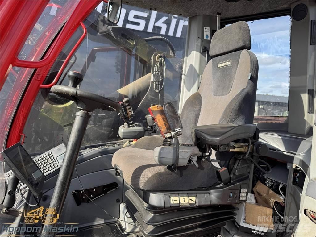 Komatsu 931XC 收穫機