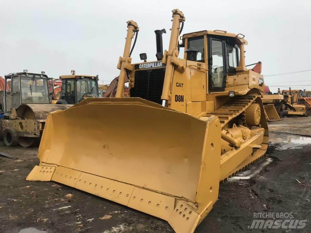 CAT D8R 履帶推土機