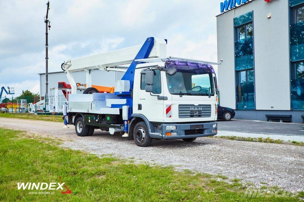 Wumag WT 300 卡車裝載高空作業車