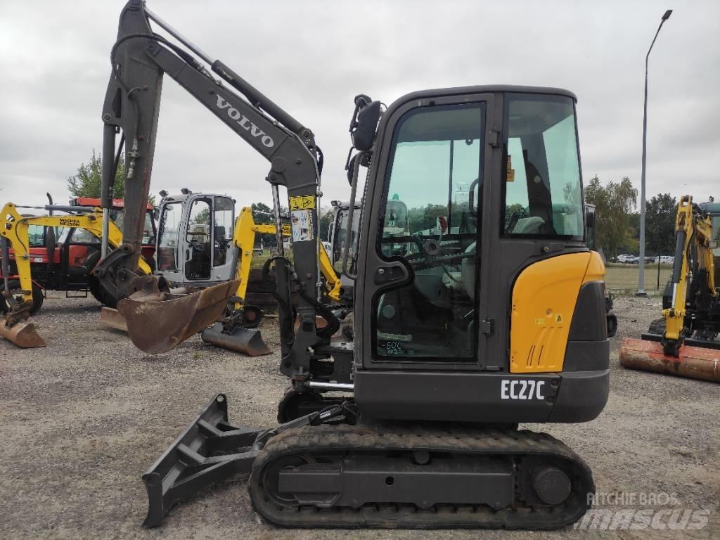 Volvo EC 27 C 小型挖土機/掘鑿機<7t(小型挖掘機)