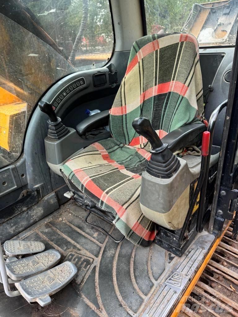 JCB JS 220 LC 履帶式 挖土機/掘鑿機/挖掘機
