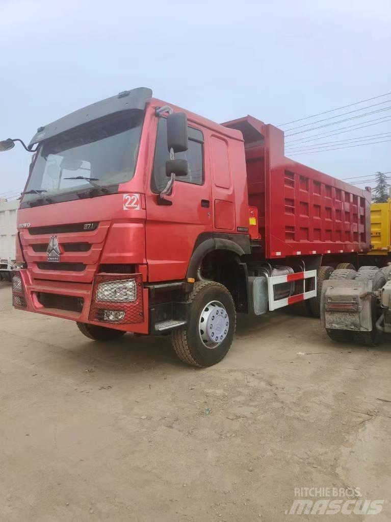 Howo 371 鉸接式起吊車