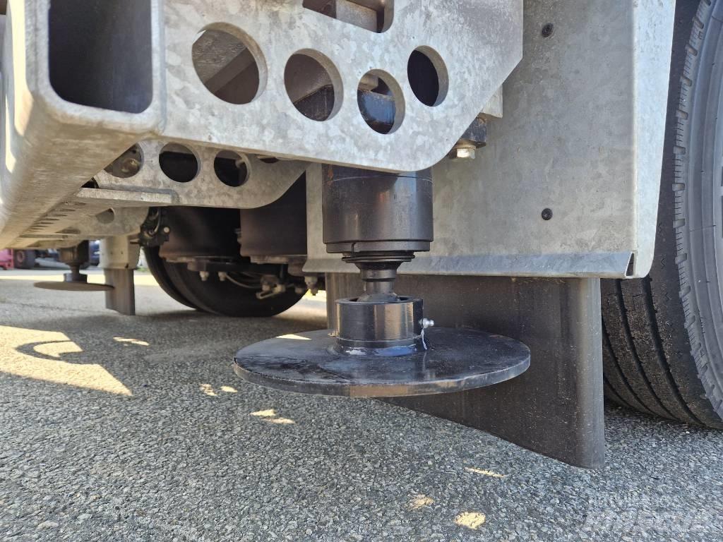 Humbaur Maskinsemi 其他半拖車