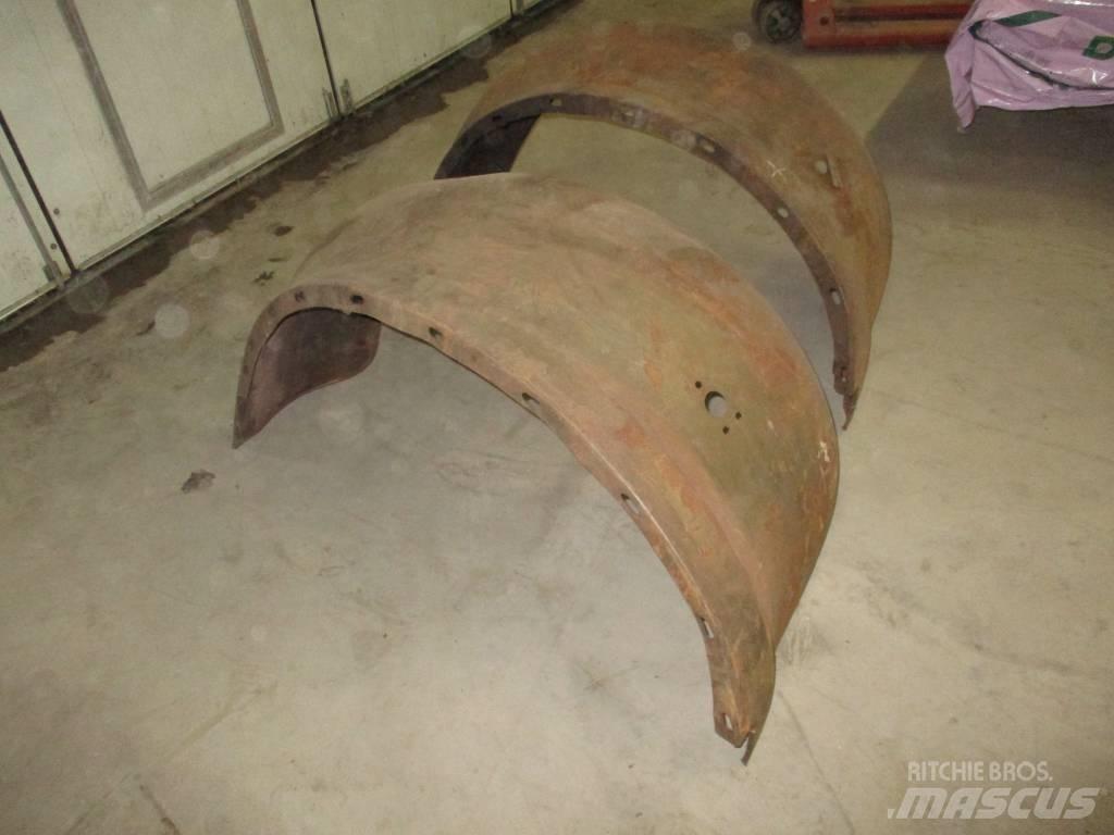 Volvo Äldre Rundnos 駕駛室與內部