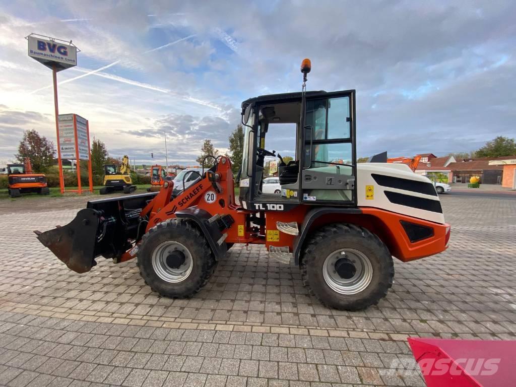 Yanmar V 100 輪胎式裝載機