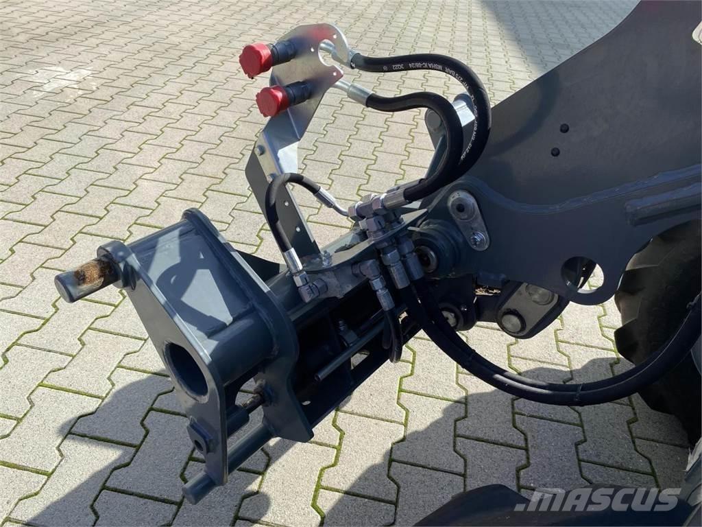 Kramer KT144e 農業用伸縮臂裝載機