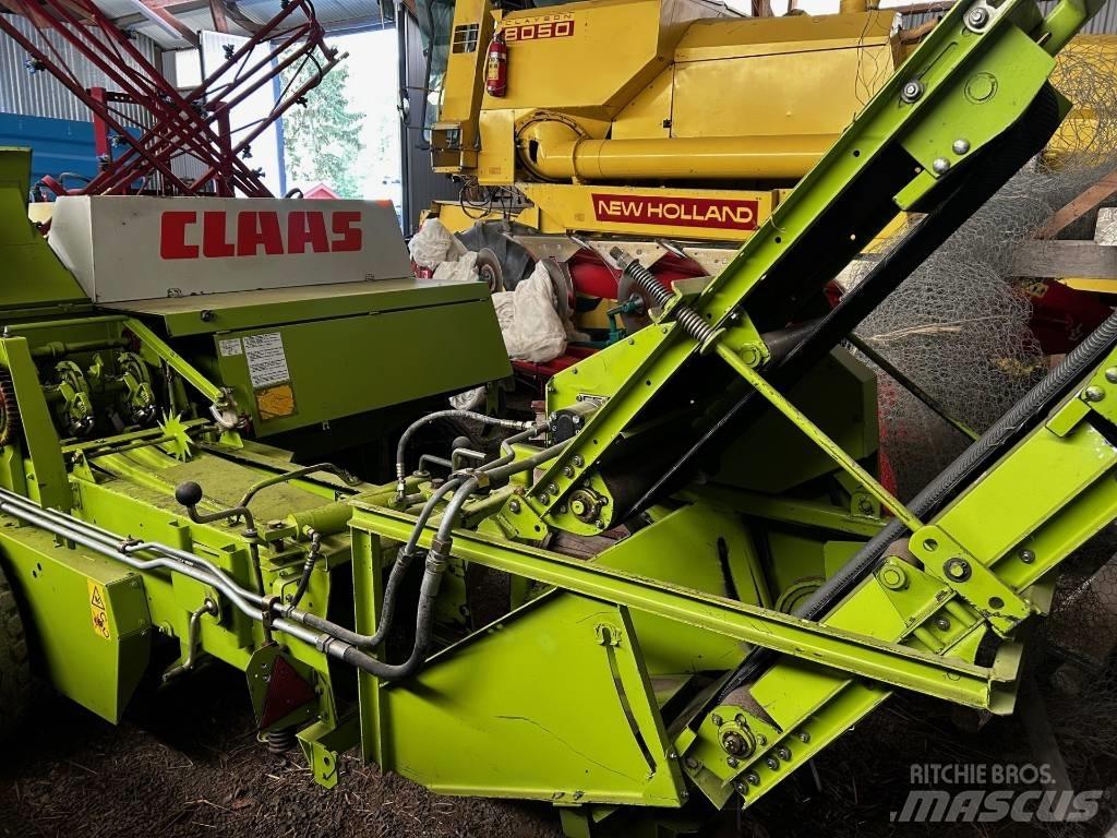 CLAAS Markant 55 方形打捆機