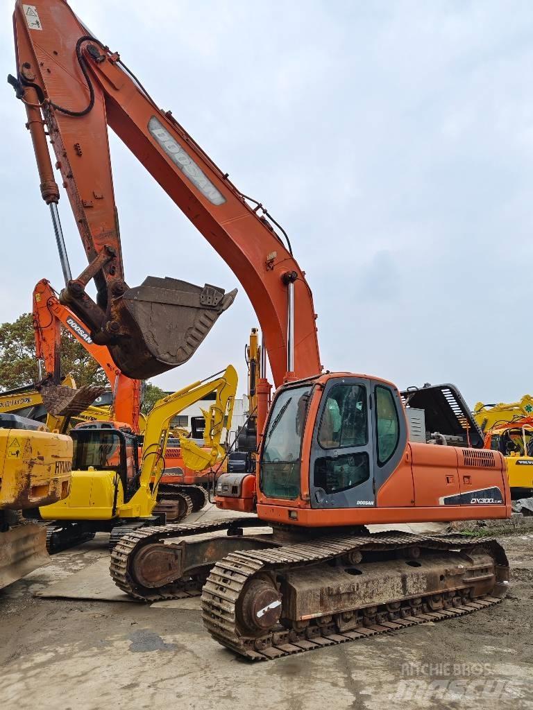 Doosan DX 300 LC 履帶式 挖土機/掘鑿機/挖掘機