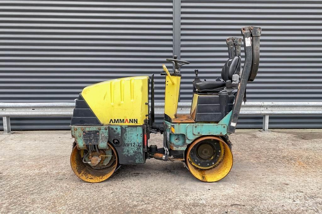 Ammann AV 12-2 雙輪滾壓機