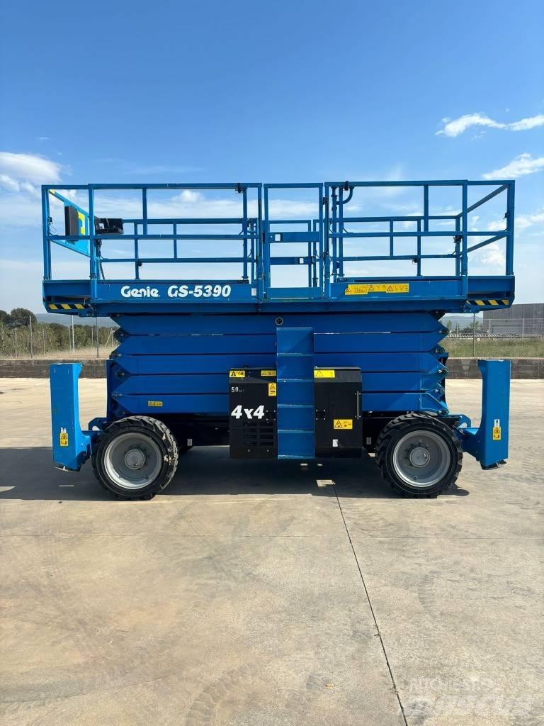 Genie GS 5390 RT 剪式升降機