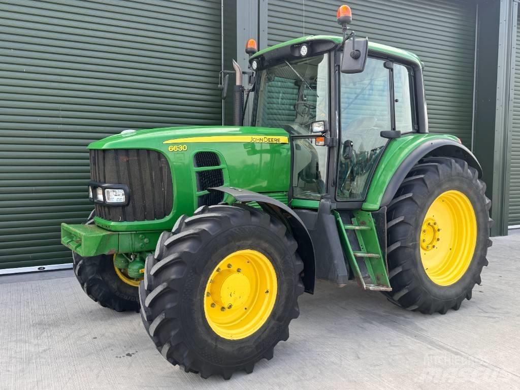 John Deere 6630 曳引機