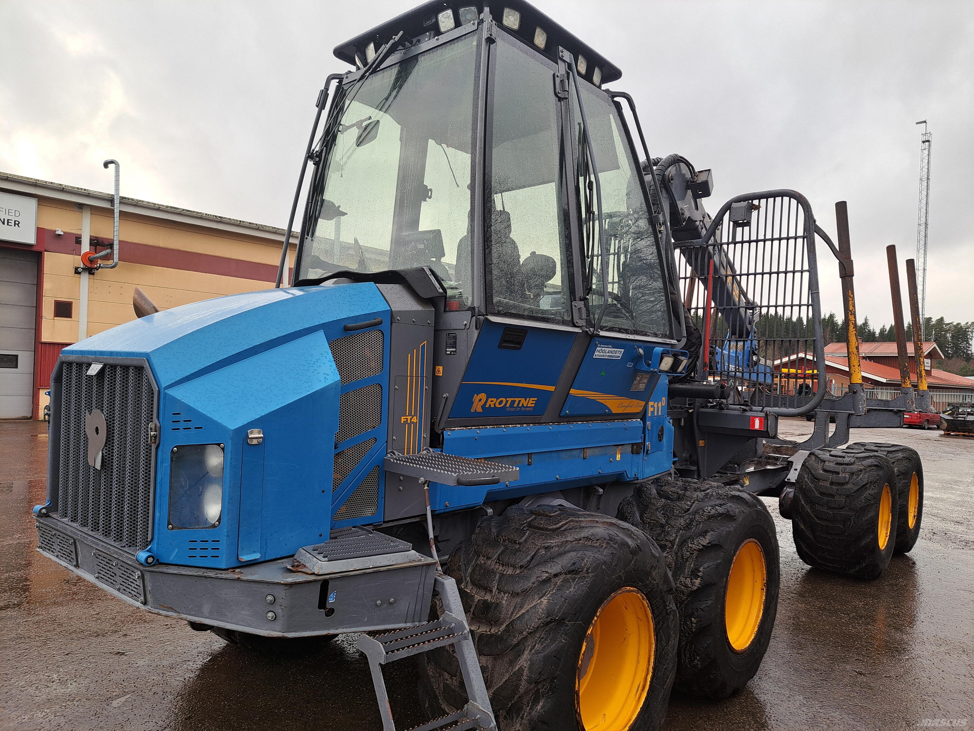 Rottne F11D 集運機