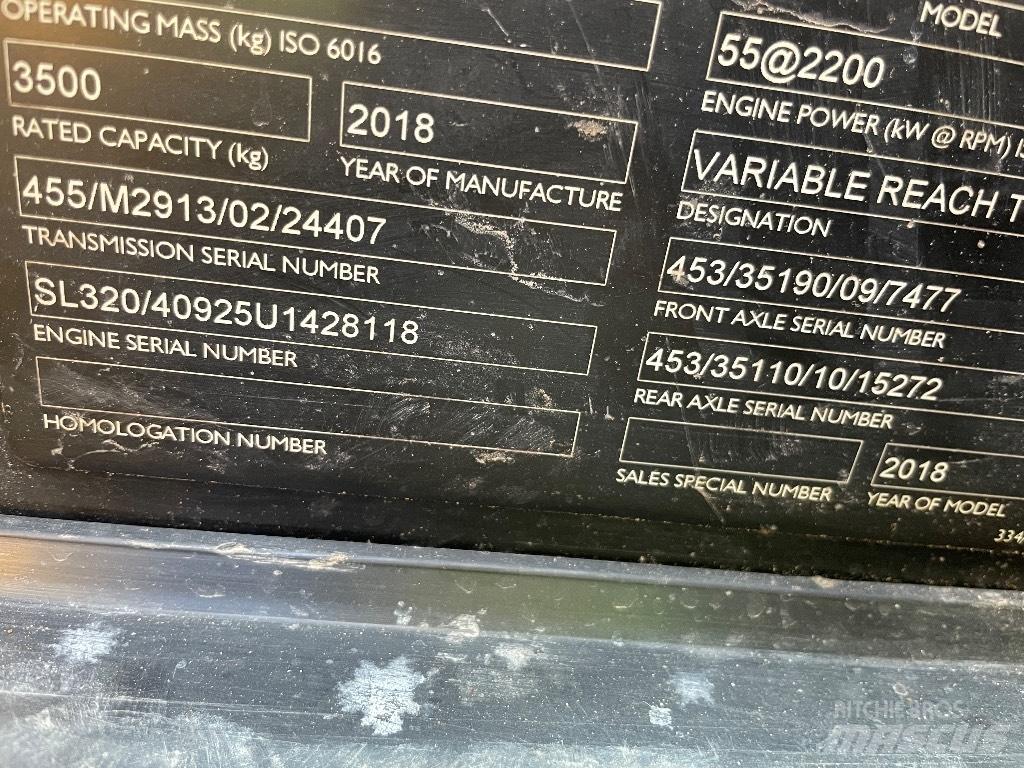JCB 535-125 伸縮臂操作車