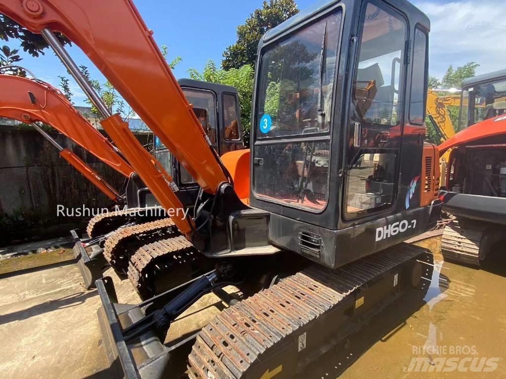 Doosan DH 60-7 小型挖土機/掘鑿機<7t(小型挖掘機)