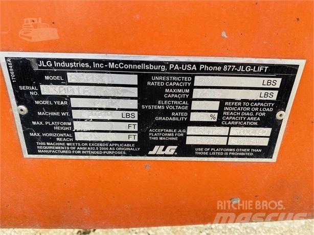 JLG 860 SJ 伸縮臂高空作業車