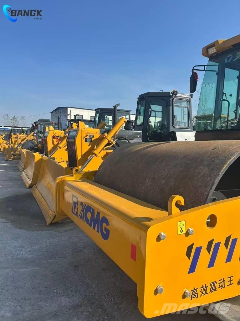 XCMG XS 223 J 單輪滾壓機