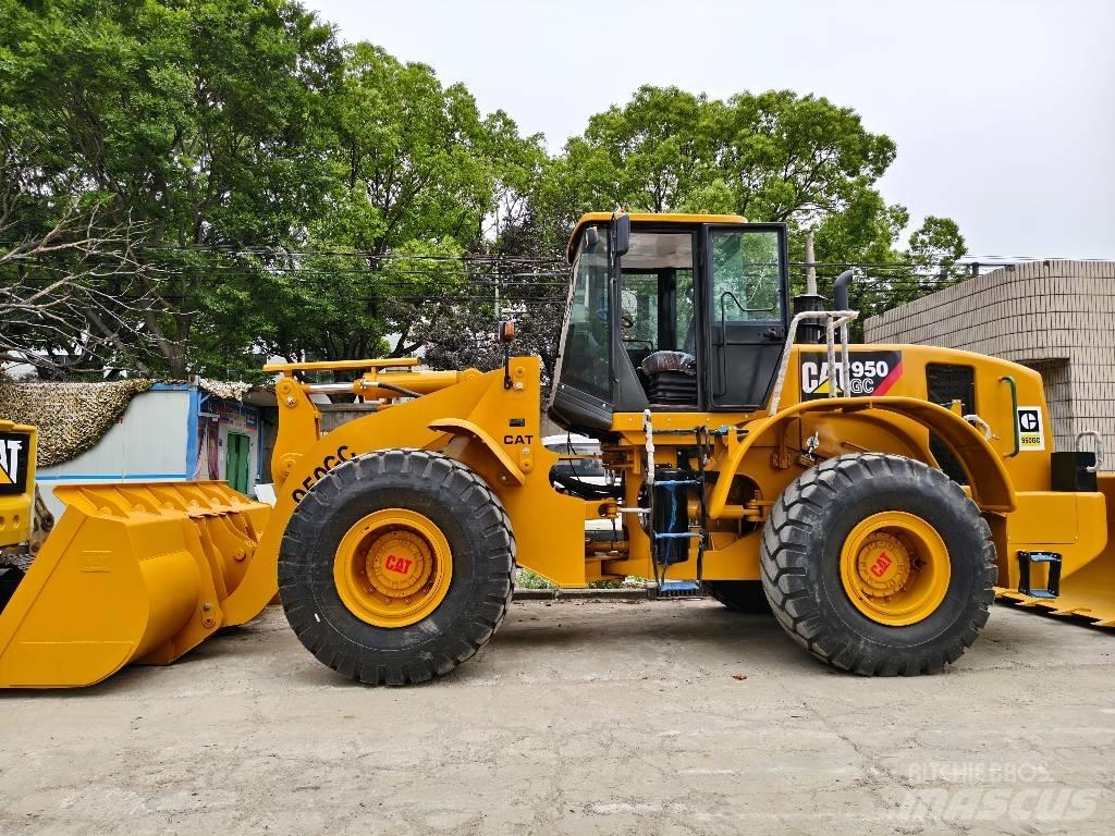 CAT 950 GC 輪胎式裝載機