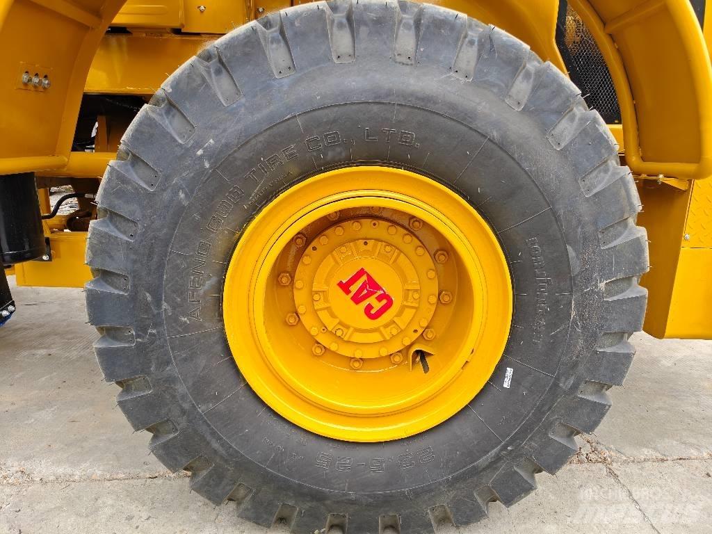 CAT 950 GC 輪胎式裝載機